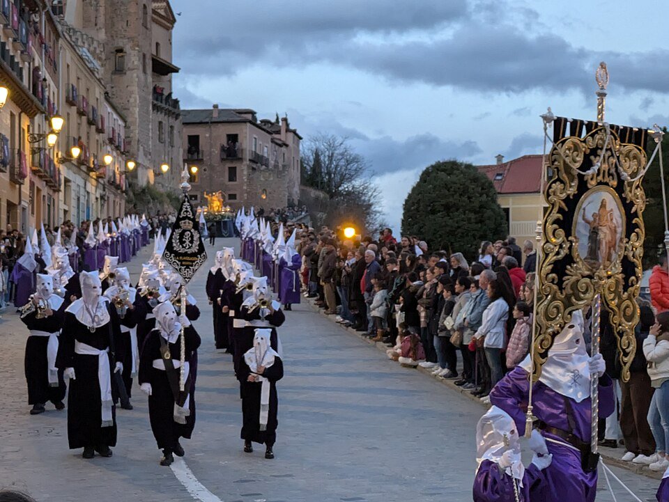 Procesión de la Cofradía de la Flagelación del Señor en Segovia